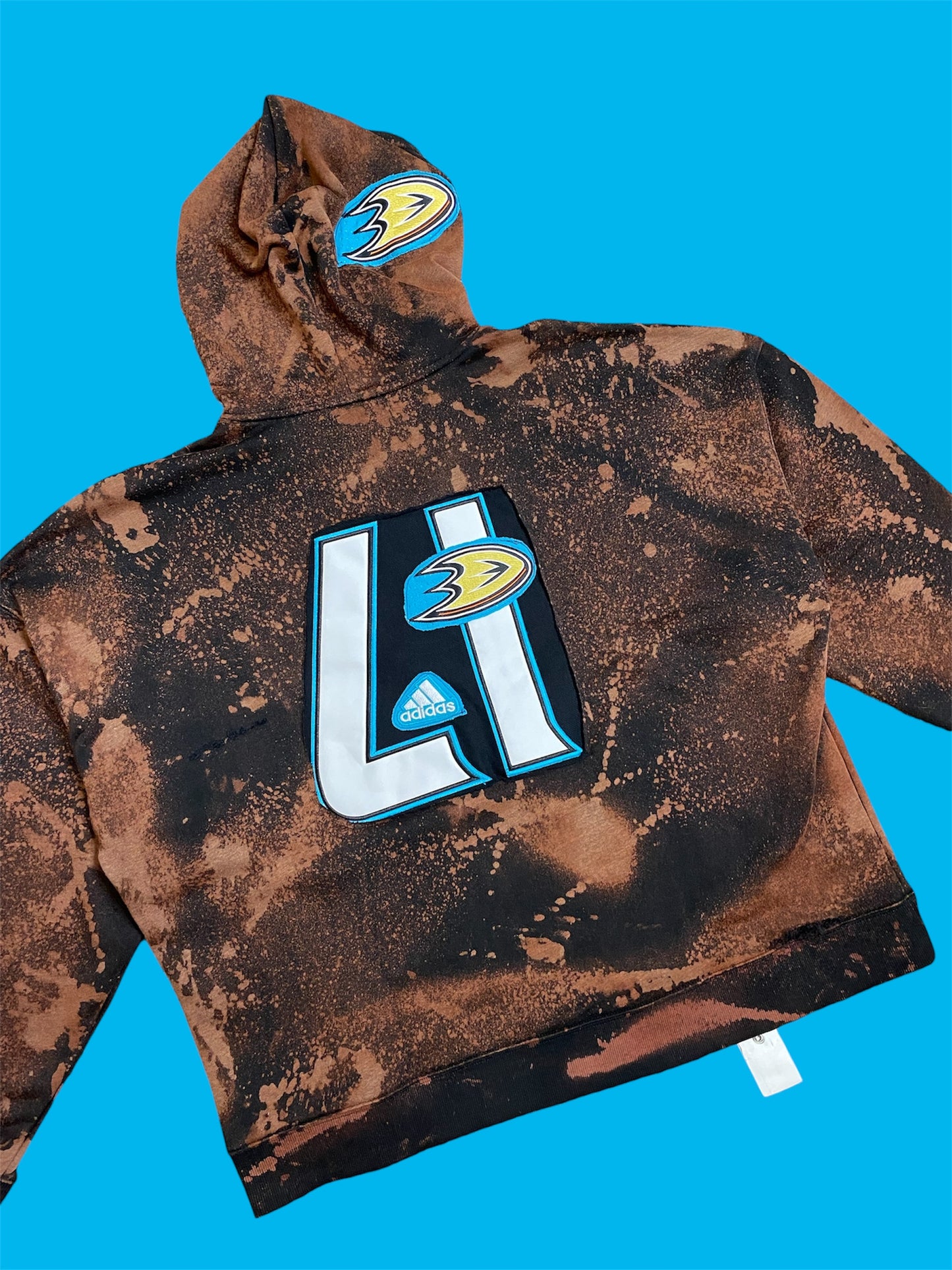 . Anaheim Ducks Hoodie (XXL)